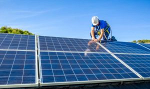 Installation et mise en production des panneaux solaires photovoltaïques à Sainte-Maure-de-Touraine